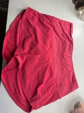 lululemon athletica Coral Pink Run/Workout Shorts